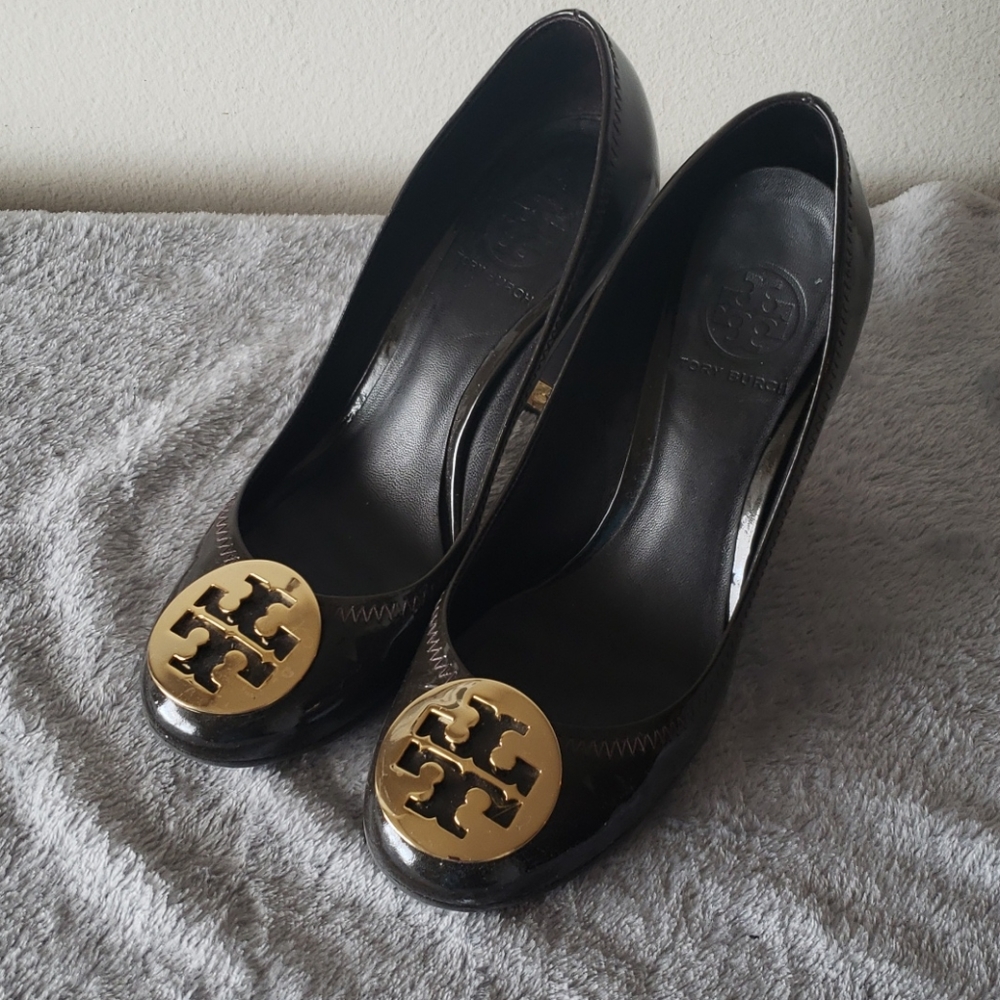 Tory Burch Pump